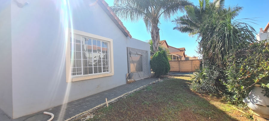 4 Bedroom Property for Sale in Waterkloof A H North West